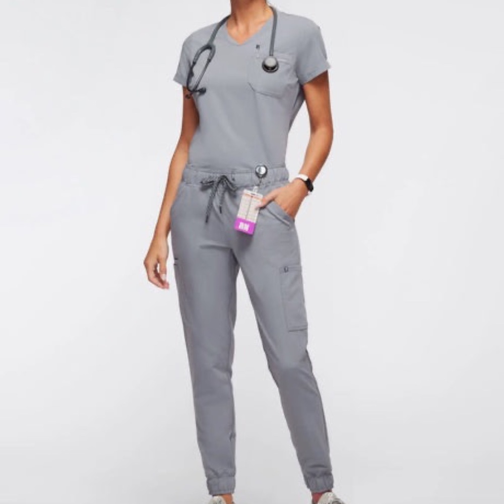Excellent Condition JAANUU Gray V-Neck Scrubs Set